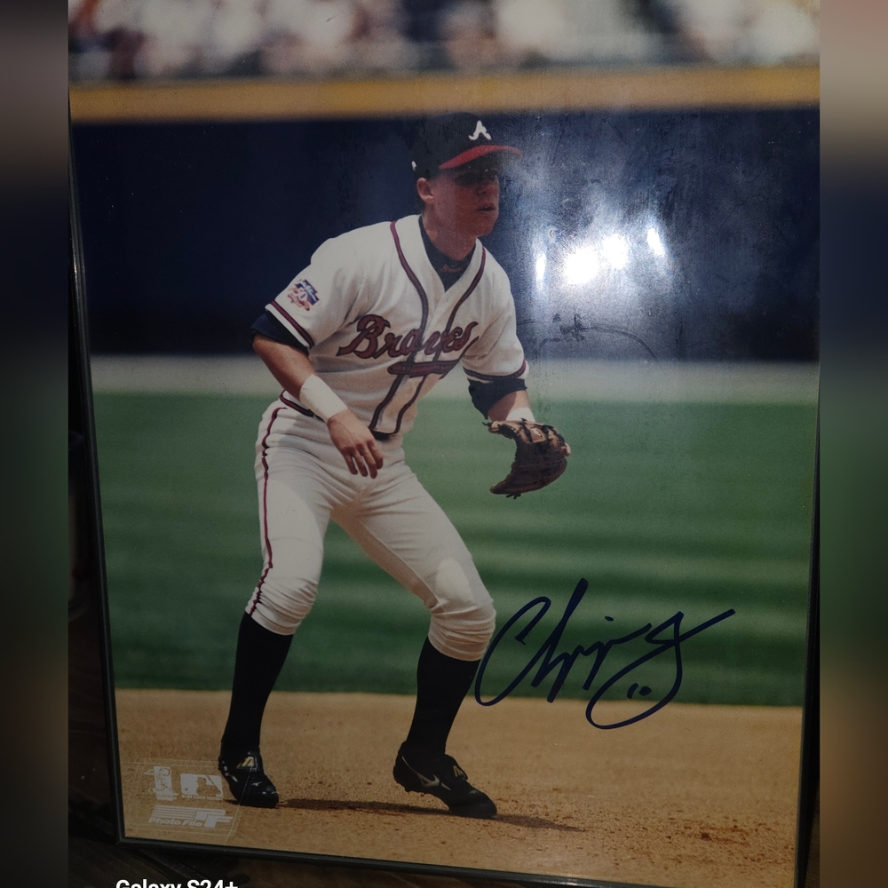 Braves Signed By LEGEND Chipper Jones Baseball Photo  Black Ready To Hang Frame